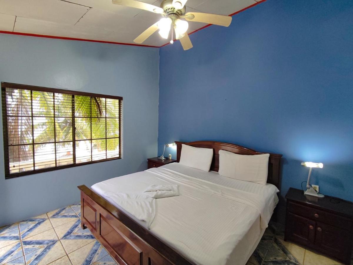 Hotel Casa Canada South End Bagian luar foto